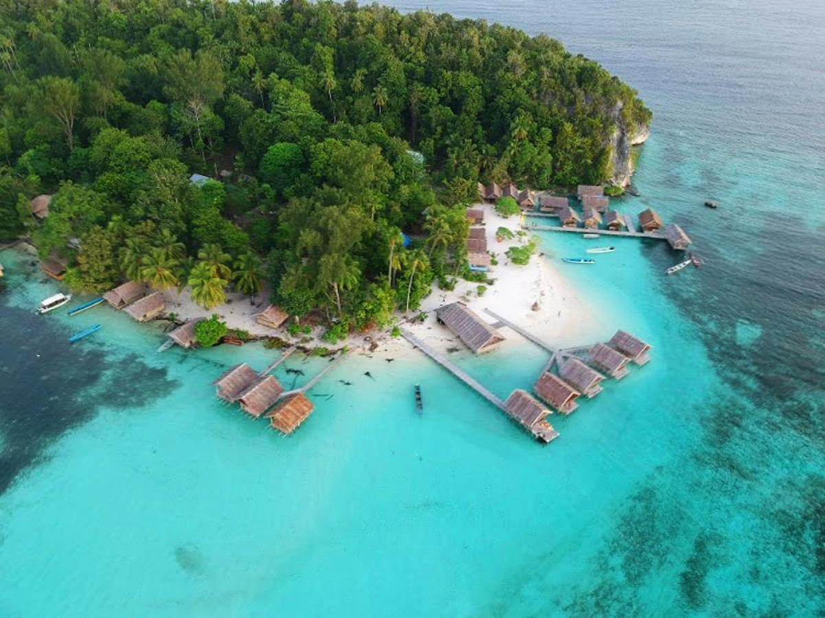 Nus Homestay Raja Ampat Kri Ngoại thất bức ảnh